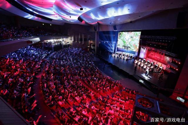 一批优秀的 一批优秀的