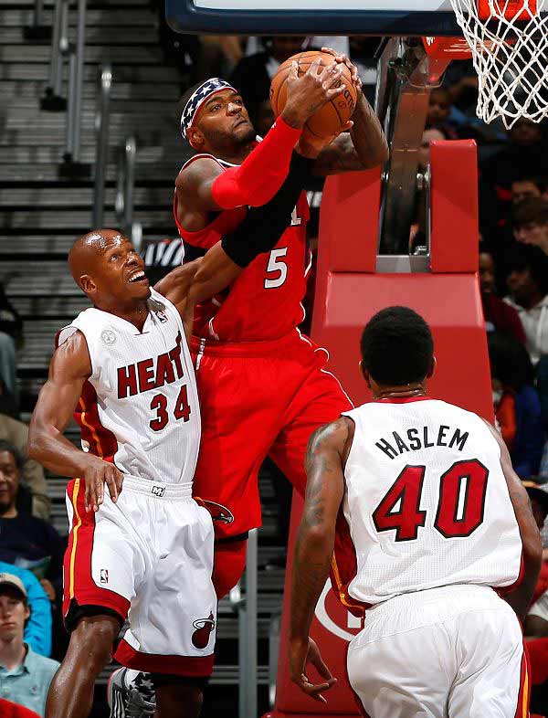 别的右后卫 别的右后卫