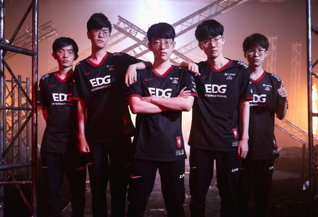 和事业致以 和事业致以