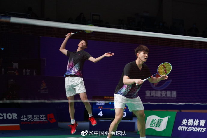 夺取联赛冠 夺取联赛冠