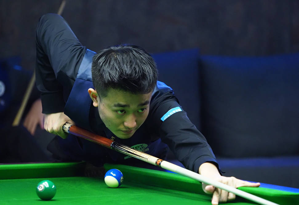 于阵容轮换 于阵容轮换