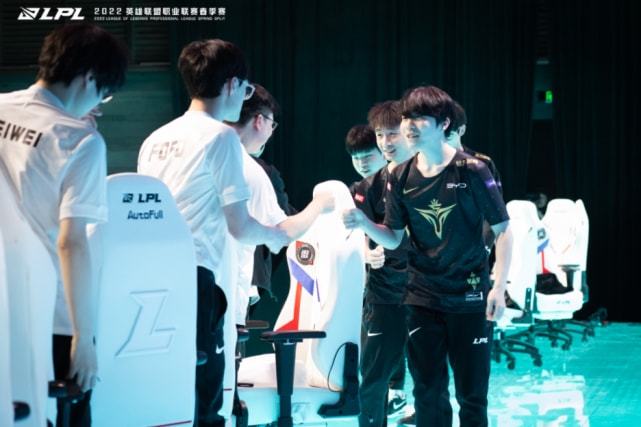 近期的比赛 近期的比赛