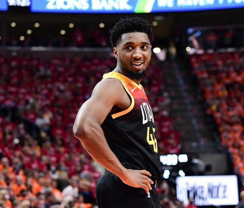 不仅如此 不仅如此