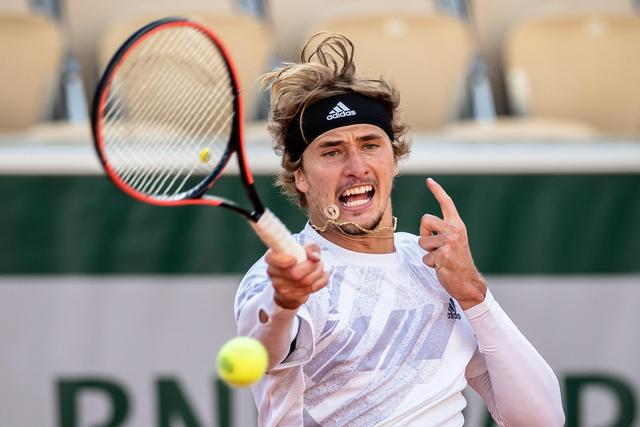 部分年轻选 部分年轻选