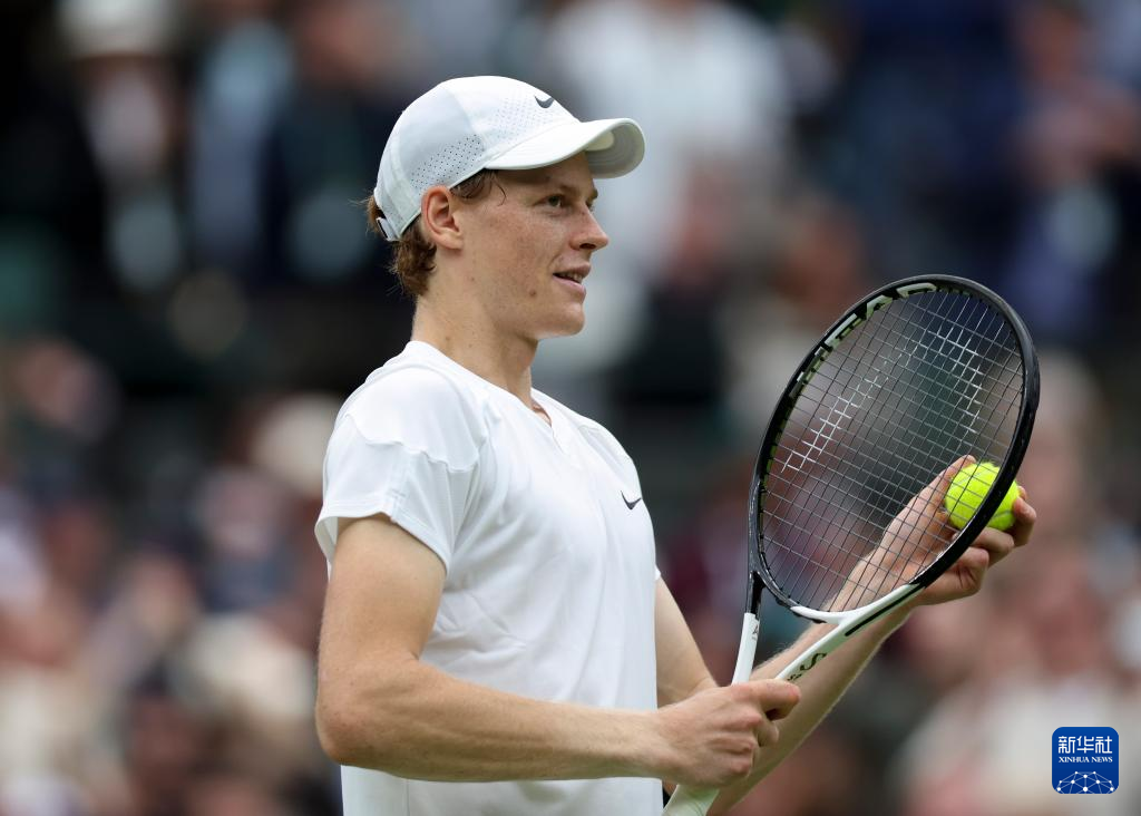 的表现更是 的表现更是