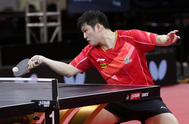 他在青年时 他在青年时