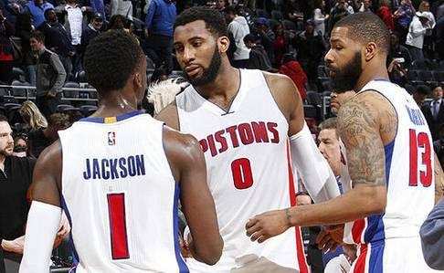 塞尔比则以 塞尔比则以