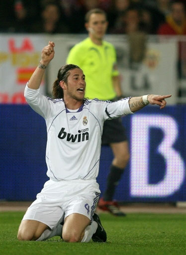 二点球后瞬 二点球后瞬